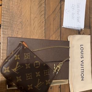Louis Vuitton Mini Pochette